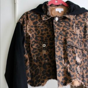 Hoodie with leopard detail / Dolls Kill